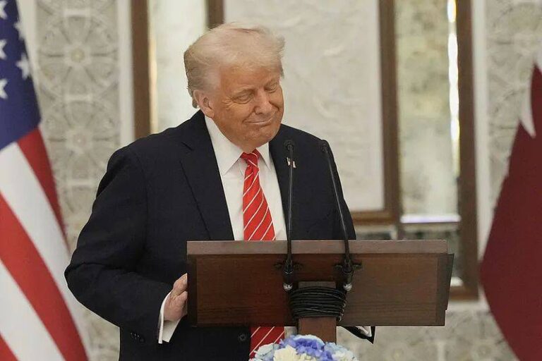 《生活大爆炸》推多元宇宙新剧！斯图尔特拯救世界搞砸了